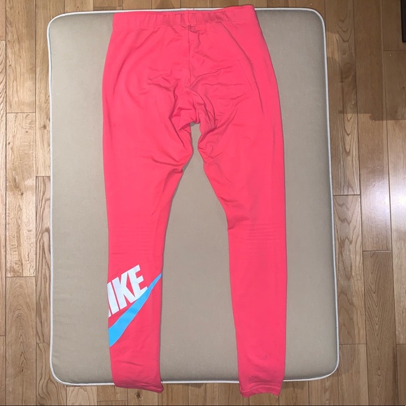 Pink Nike Legging - Picture 2 of 2